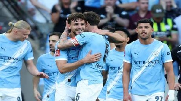 رحيل رابع لاعب وسط هجرة لاعبي مانشستر سيتي مستمرة رحيل رابع لاعب وسط هجرة لاعبي مانشستر سيتي مستمرة
