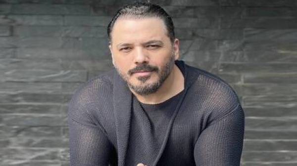 مروان خوري يصل إلى دمشق استعدادا لحفله في معرض دمشق الدولي فيديو مروان خوري يصل إلى دمشق استعدادا لحفله في معرض دمشق الدولي فيديو
