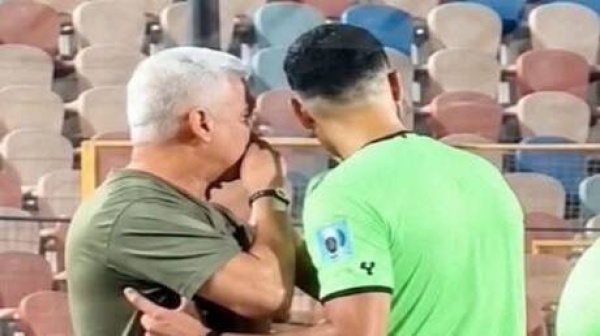 تسريب عن فضيحة التحكيم الـ var يكشف حديث وائل جمعة مع الحكم محمد معروف