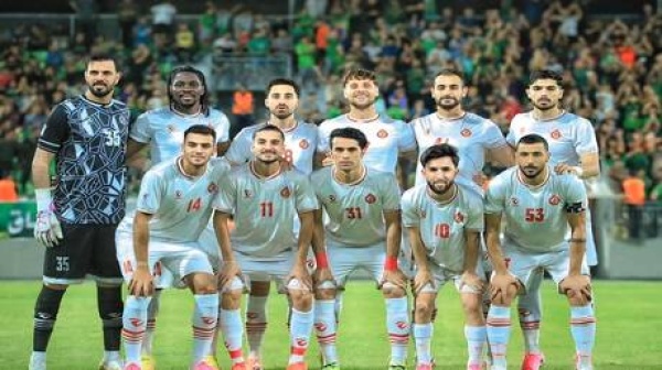 مشهد مرعب لاعب يتعرض لكسر في الساق بالدوري العراقي فيديو