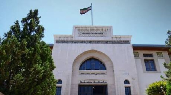 سوريا ملصقات دعوية تثير التفاعل في كلية العلوم بجامعة دمشق