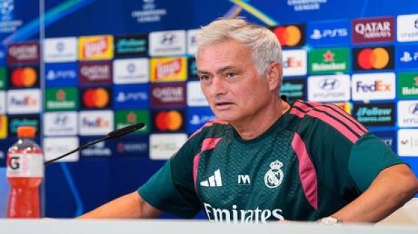 مورينيو يتوعد فريقه الأسبق إنتر ميلان عندما يحل ضيفا على ريال مدريد فيديو مورينيو يتوعد فريقه الأسبق إنتر ميلان عندما يحل ضيفا على ريال مدريد فيديو