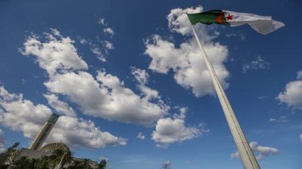 العثور على رفات جنديين جزائريين شاركا في معركة 1870 بين فرنسا وألمانيا العثور على رفات جنديين جزائريين شاركا في معركة 1870 بين فرنسا وألمانيا