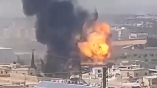 الدفاع السورية تصدر بيانا حول انفجار سرمدا الدامي الدفاع السورية تصدر بيانا حول انفجار سرمدا الدامي