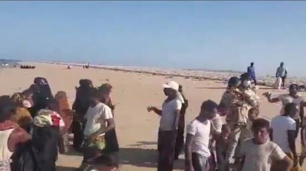 جيبوتي تستقبل 1400 يمني في 24 ساعة هروب جماعي من نار الساحل الغربي