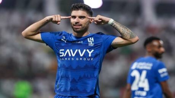 الهلال يتحرك رسميا ضد جماهير التعاون بعد استفزاز روبن نيفيز