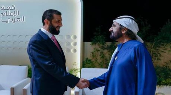 محمد بن راشد يستقبل الشرع في دبي علاقاتنا مع سوريا محبة وصداقة وأخوة