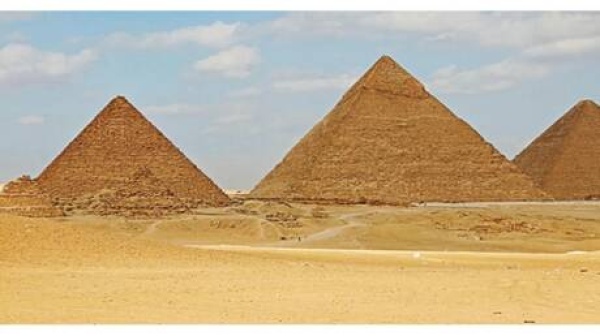 باحث إسرائيلي يزعم فك لغز الهرم الأكبر ليس قبرا بل حاسبة فلكية عملاقة