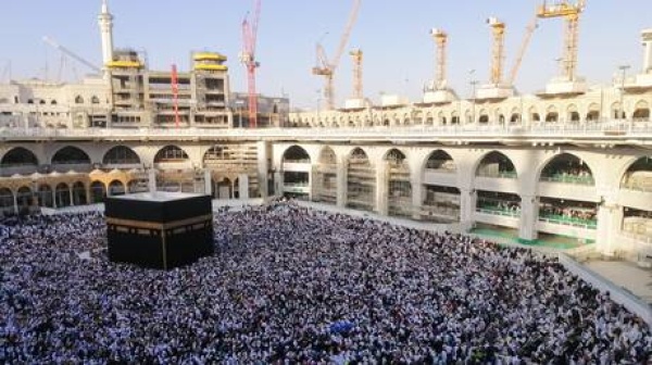 الخارجية السعودية تدين إطلاق الحوثيين مسيرة باتجاه مكة المكرمة وتعتبره استفزازا لمشاعر المسلمين