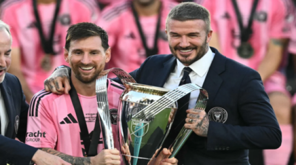 بيكهام يكشف عن مرشحه للفوز بالكرة الذهبية لعام 2026 بيكهام يكشف عن مرشحه للفوز بالكرة الذهبية لعام 2026