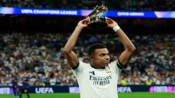 بسبب الكرة الذهبية مبابي وأزمة جديدة في ريال مدريد