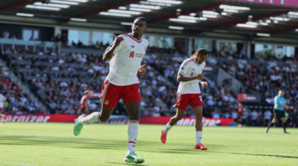 إيساك يهدي ليفربول فوزا ثمينا على حساب بورنموث إيساك يهدي ليفربول فوزا ثمينا على حساب بورنموث
