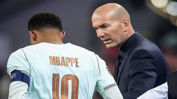 زيدان يثير قلق ريال مدريد أول تعليق عن إصابة مبابي فيديو زيدان يثير قلق ريال مدريد أول تعليق عن إصابة مبابي فيديو