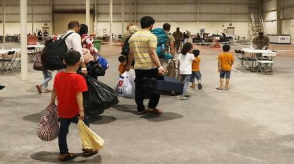في اللحظات الأخيرة واشنطن تؤجل إغلاق مخيم الأفغان في قطر في اللحظات الأخيرة واشنطن تؤجل إغلاق مخيم الأفغان في قطر