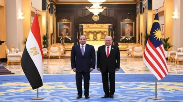 السيسي يؤكد مركزية القضية الفلسطينية وملك ماليزيا يشيد بالدور المصري الإقليمي