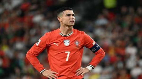 قضية عاجلة الاتحاد البرتغالي يعاقب رونالدو ويفتح تحقيقا تأديبيا قضية عاجلة الاتحاد البرتغالي يعاقب رونالدو ويفتح تحقيقا تأديبيا