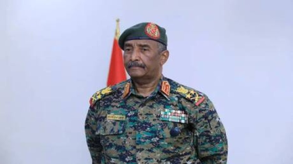 البرهان يتسلم أوراق اعتماد أربعة سفراء لدى السودان صور البرهان يتسلم أوراق اعتماد أربعة سفراء لدى السودان صور