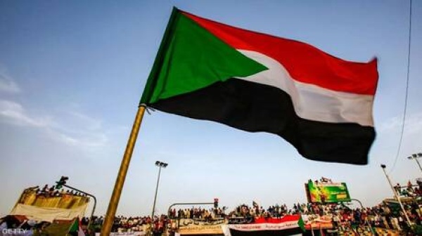مجلس السيادة السوداني يشكل لجنة تحقيق في حادث المنجم على الحدود مع مصر مجلس السيادة السوداني يشكل لجنة تحقيق في حادث المنجم على الحدود مع مصر