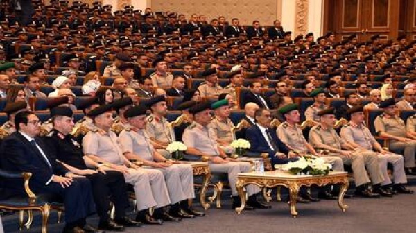 السيسي يطلب حذف مادة بـ جامعة كيان التابعة للجيش المصري السيسي يطلب حذف مادة بـ جامعة كيان التابعة للجيش المصري