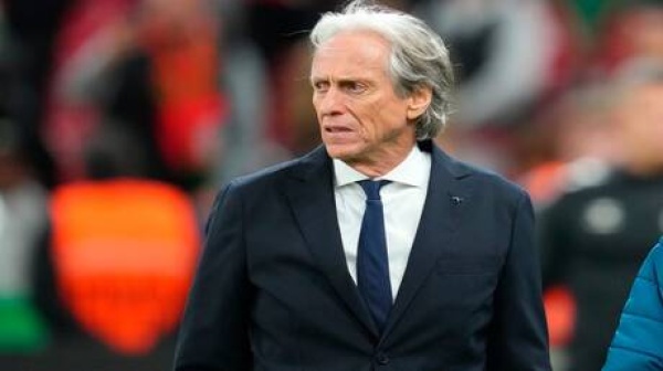 جيسوس بعد أزمة رونالدو المنتخب موحد وتركيزنا على الميدان جيسوس بعد أزمة رونالدو المنتخب موحد وتركيزنا على الميدان