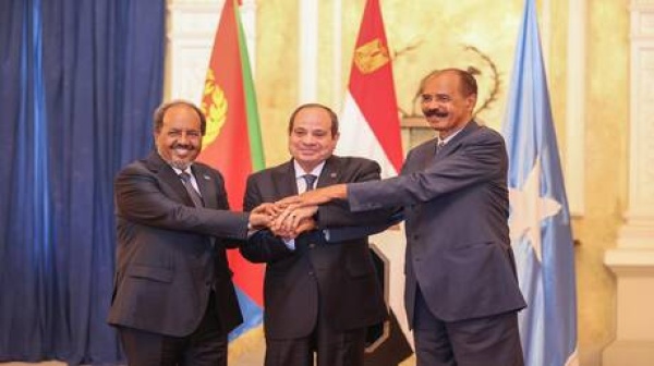 قمة مرتقبة بين قادة مصر والسودان والصومال وإريتريا وسط خلافات واشتعال الحرب في إثيوبيا قمة مرتقبة بين قادة مصر والسودان والصومال وإريتريا وسط خلافات واشتعال الحرب في إثيوبيا