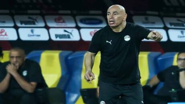 بعد الأزمات المتتالية الاتحاد المصري ينهي الجدل ويحسم مصير حسام حسن فيديو بعد الأزمات المتتالية الاتحاد المصري ينهي الجدل ويحسم مصير حسام حسن فيديو
