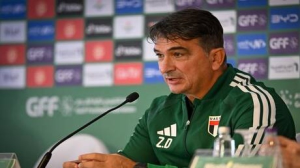 نهائي خليجي 27 مدرب الإمارات يرفع راية التحدي قبل مواجهة السعودية نهائي خليجي 27 مدرب الإمارات يرفع راية التحدي قبل مواجهة السعودية