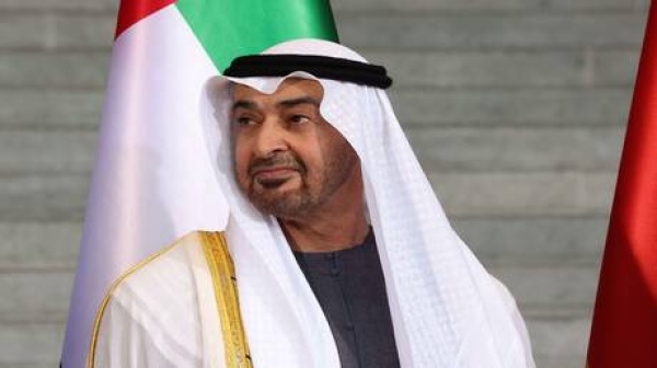 بعد خليجي 27 رئيس الإمارات يوجه رسالة للملك سلمان وولي العهد والشعب السعودي