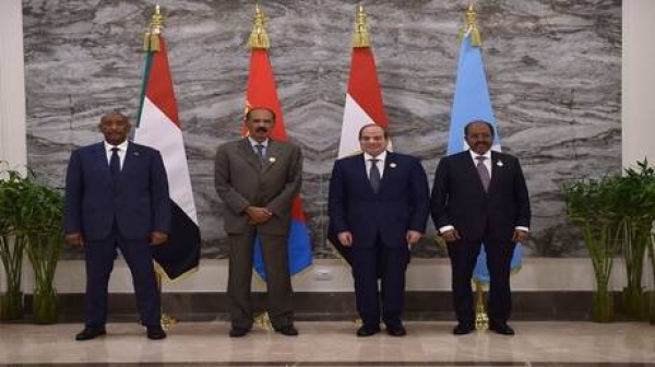 تحسبا لتوسع أزمة إثيوبيا تنسيق أمني وعسكري بين مصر وإريتريا والسودان والصومال تحسبا لتوسع أزمة إثيوبيا تنسيق أمني وعسكري بين مصر وإريتريا والسودان والصومال