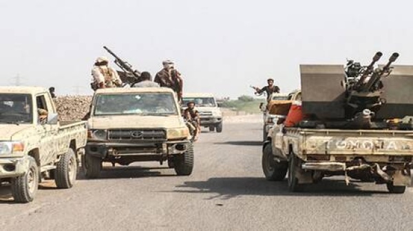 غارات جوية عنيفة تستهدف مواقع للحوثيين في صنعاء بالتزامن مع عملية فجر اليمن غارات جوية عنيفة تستهدف مواقع للحوثيين في صنعاء بالتزامن مع عملية فجر اليمن