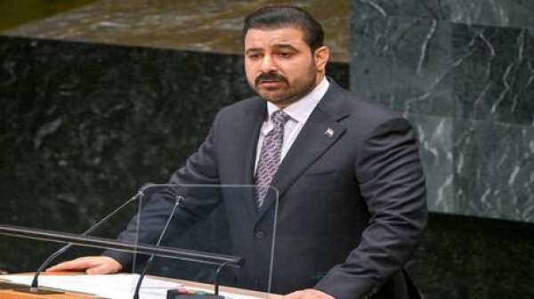 رئيس الوزراء العراقي يقترح ربط شبكات الطاقة والنقل والاتصالات بين دول المنطقة رئيس الوزراء العراقي يقترح ربط شبكات الطاقة والنقل والاتصالات بين دول المنطقة