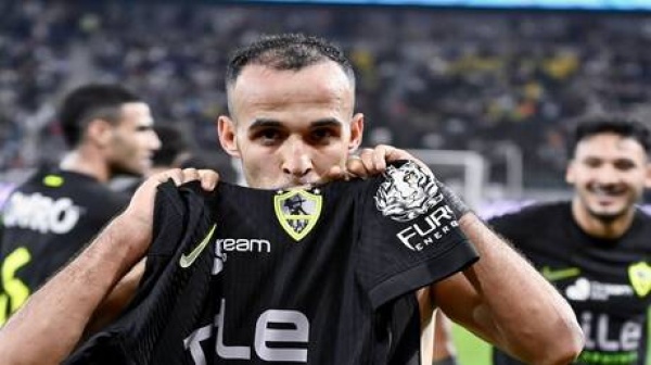 بعد إبعاده عن المشاركة في تدريبات الزمالك ناصر منسي يعلق صورة بعد إبعاده عن المشاركة في تدريبات الزمالك ناصر منسي يعلق صورة