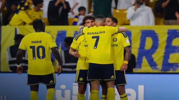 النصر يخرج من عنق الزجاجة فيديو النصر يخرج من عنق الزجاجة فيديو