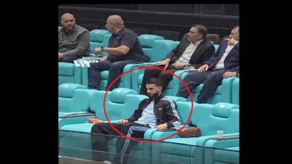 شاهد هتافات ضد عمر السومة تشعل غضبا في مباراة لكرة السلة بدمشق شاهد هتافات ضد عمر السومة تشعل غضبا في مباراة لكرة السلة بدمشق