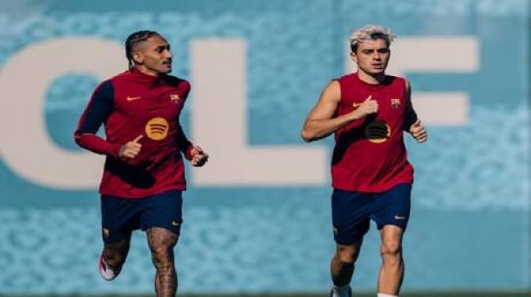 مدرب برشلونة يشعل أجواء الكلاسيكو عشية استضافة ريال مدريد