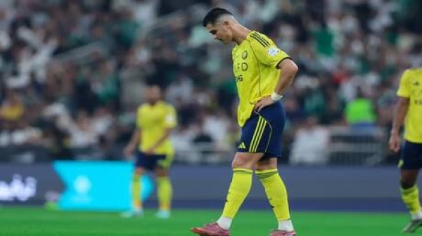 أحمد عطيف يمكنه تسجيلها وهو مصاب بتمزق أسطورة الهلال السعودي يقلل من قيمة هاتريك رونالدو