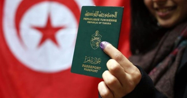 جواز السفر التونسي يحتل المرتبة 11 أفريقي ا و 120 عالميا جواز السفر التونسي يحتل المرتبة 11 أفريقي ا و 120 عالميا
