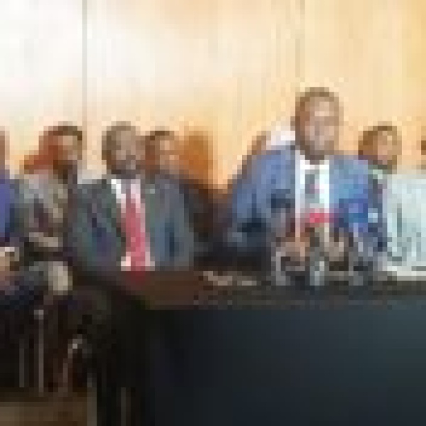 مبارك أردول يرهن مشاركة تحالف تأسيس في الحوار السوداني بإبعاد حميدتي مبارك أردول يرهن مشاركة تحالف تأسيس في الحوار السوداني بإبعاد حميدتي