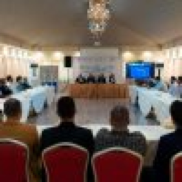 برنامج إعمار اليمن وهيئة الاتصالات يعقدان برنامج ا تدريبي ا لكوادر قطاع الاتصالات في اليمن
