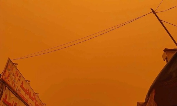 عاصفة ترابية تضرب شرقي السودان عاصفة ترابية تضرب شرقي السودان