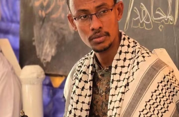 قائد كتيبة البراء يوجه إتهامات لنافذين قائد كتيبة البراء يوجه إتهامات لنافذين