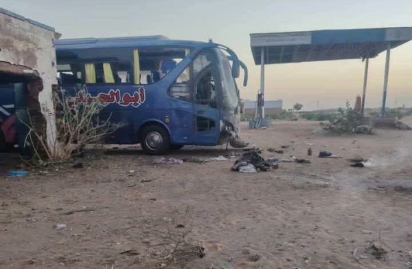 طائرة مسي رة تقصف عدد ا من البصات
