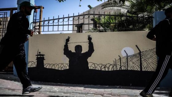 هيئة الأسرى ثلاثة أسرى يعانون الإهمال الطبي المتعمد في سجون الاحتلال
