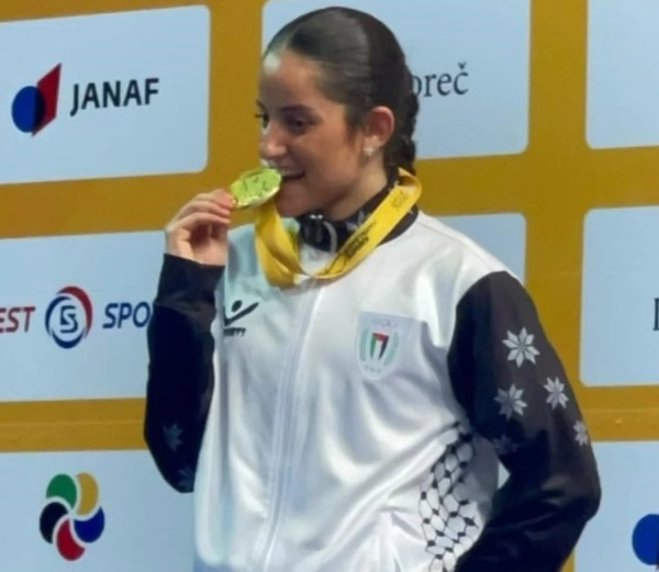 الفلسطينية مريم بشارات تحرز ذهبية الدوري العالمي للكاراتيه في كرواتيا