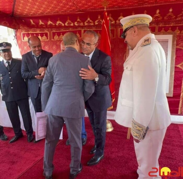 وشاح ملكي يتوج مسارا مهنيا لأزيد من ثلاثة عقود لعبد العزيز التريعي
