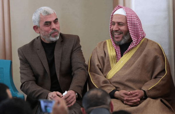من هو خليل الحية رئيس حركة حماس الجديد الاسم الذي يتصدر المشهد الآن من هو خليل الحية رئيس حركة حماس الجديد الاسم الذي يتصدر المشهد الآن
