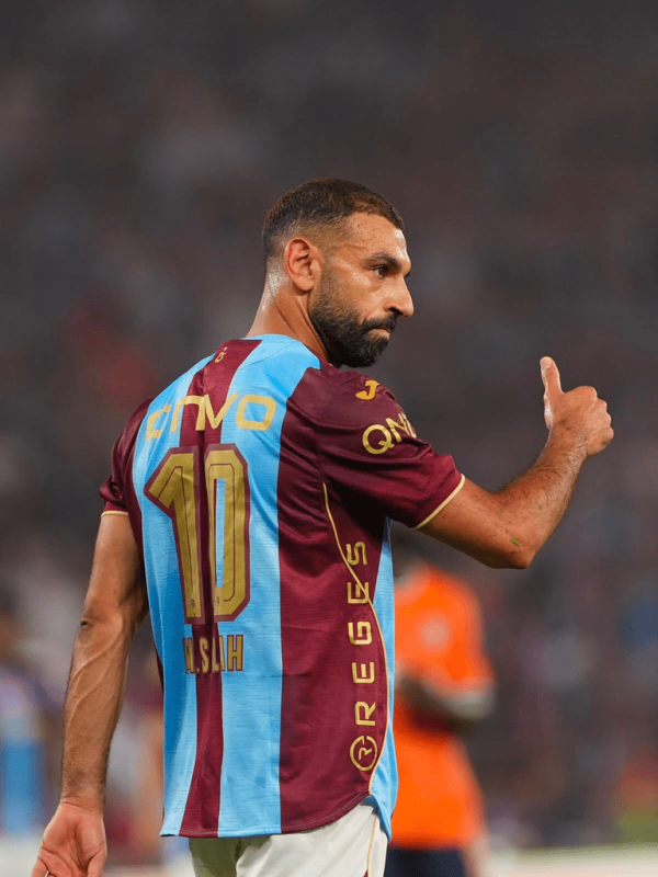 لماذا اختار طرابزون كيف أقنع رئيس النادي محمد صلاح بالانضمام خلال 5 أيام