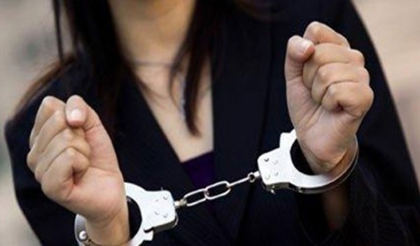 تقودها امرأة ثلاثينية الإطاحة بشبكة لترويج المخدرات بين الولايات وهذه التفاصيل