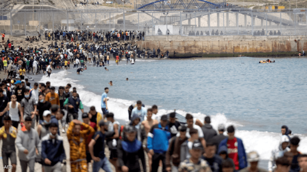 رقم مفزع إسبانيا تكشف عدد المهاجرين المغاربة الذين دخلوا سبتة خلال 24 ساعة رقم مفزع إسبانيا تكشف عدد المهاجرين المغاربة الذين دخلوا سبتة خلال 24 ساعة