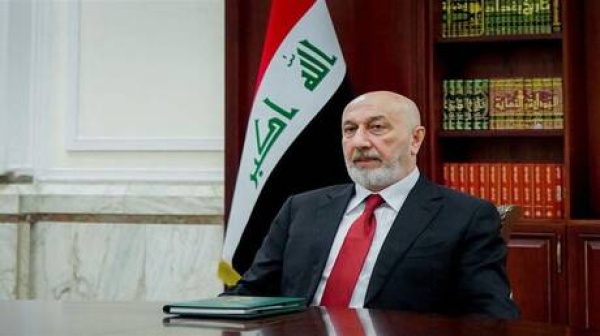 الرئيس العراقي يدعو إلى حصر السلاح بيد الدولة وحل الملف بالحوار الرئيس العراقي يدعو إلى حصر السلاح بيد الدولة وحل الملف بالحوار
